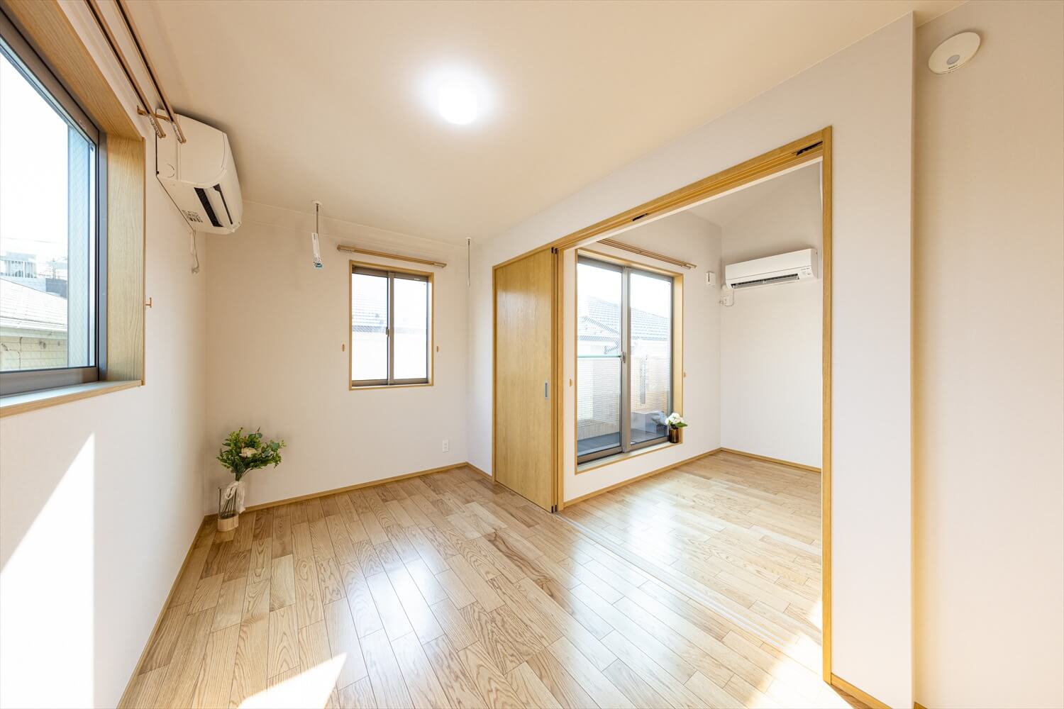 【木造２階建て完全分離二世帯住宅】敷地40坪｜延床26.3坪<br>ワンフロア一部屋 ロフト付き木造２階建て