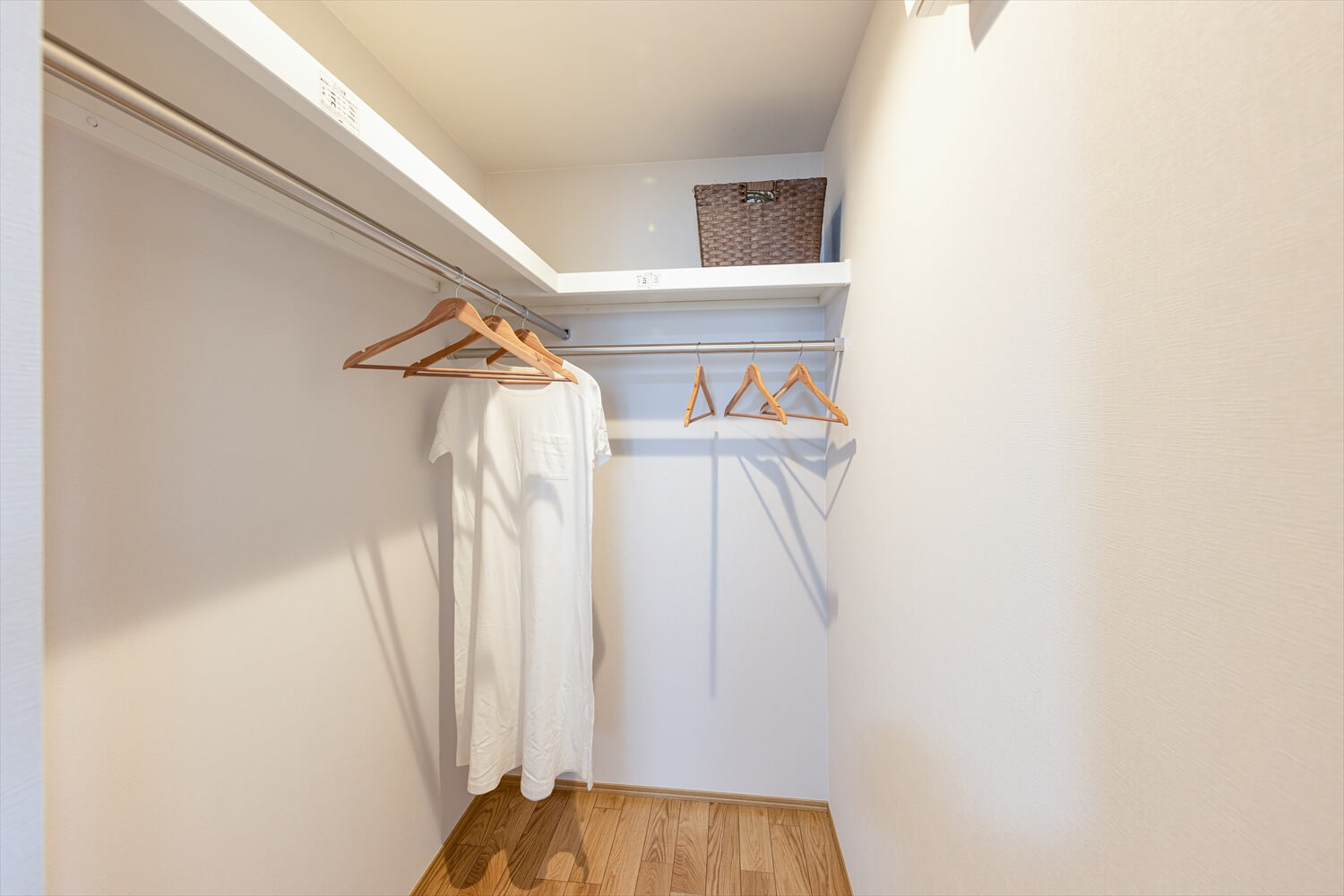 【木造２階建て完全分離二世帯住宅】敷地40坪｜延床26.3坪<br>ワンフロア一部屋 ロフト付き木造２階建て