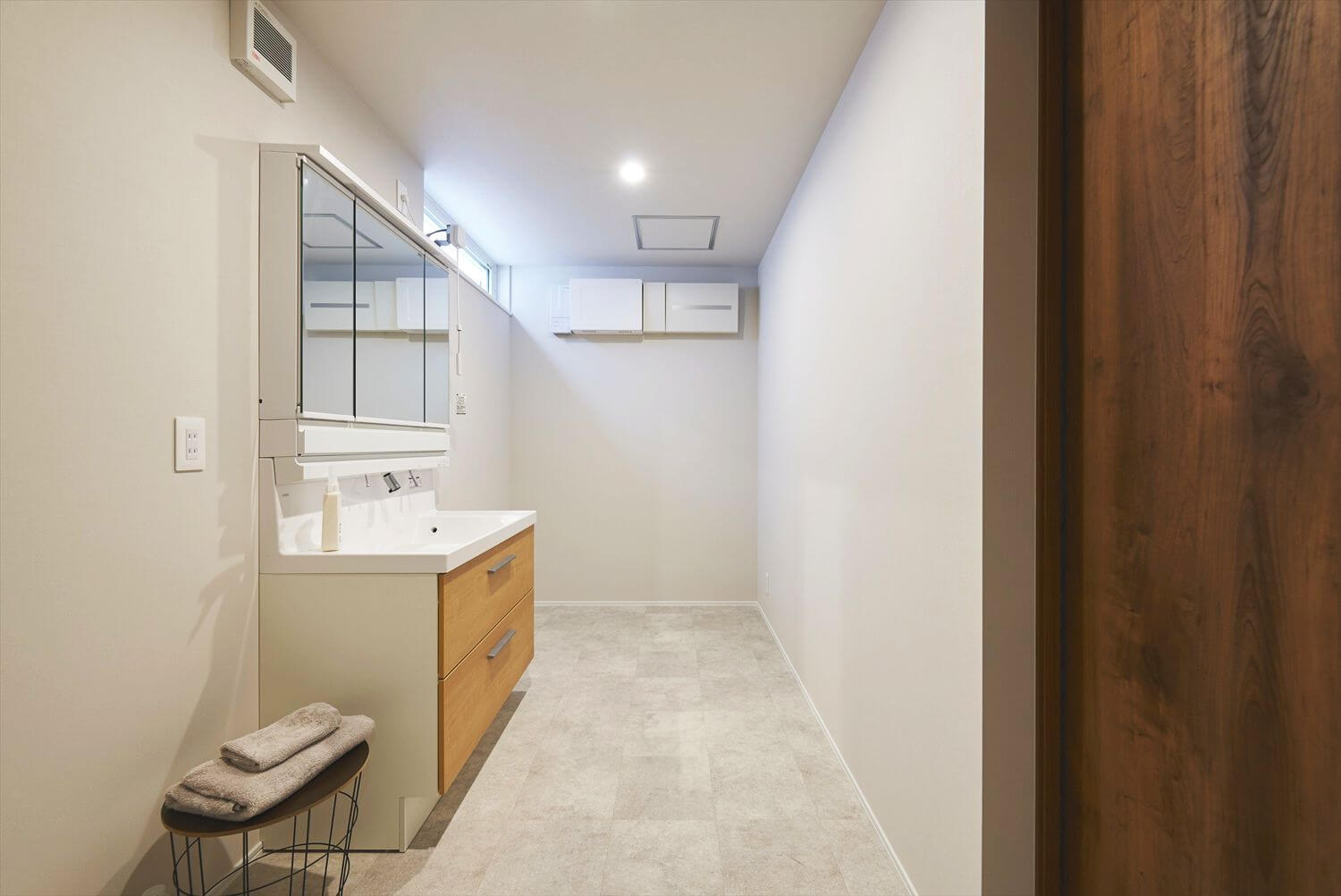 【3階建て狭小住宅】敷地20.37坪｜延床38.94坪<br>生活動線が便利なお家