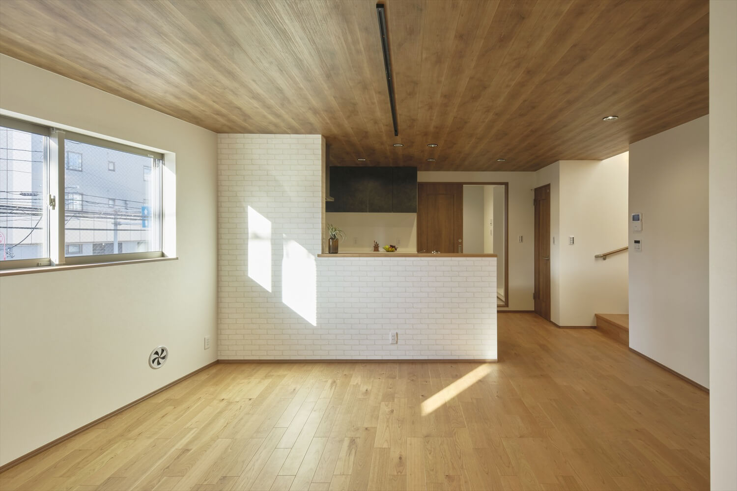 【耐火木造3階建て二世帯住宅】敷地40.76坪｜延床48.49坪<br>変形地を活かした家族のこだわりを詰込んだお家