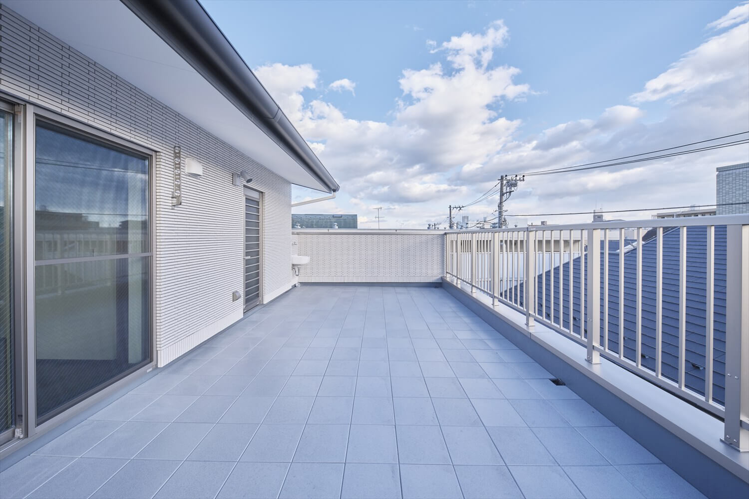 【耐火木造3階建て二世帯住宅】敷地40.76坪｜延床48.49坪<br>変形地を活かした家族のこだわりを詰込んだお家