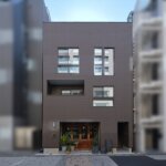 【店舗併用住宅】木造3階建て二世帯住宅のお家<br/>敷地28.18坪｜延床62.43坪｜耐火木造