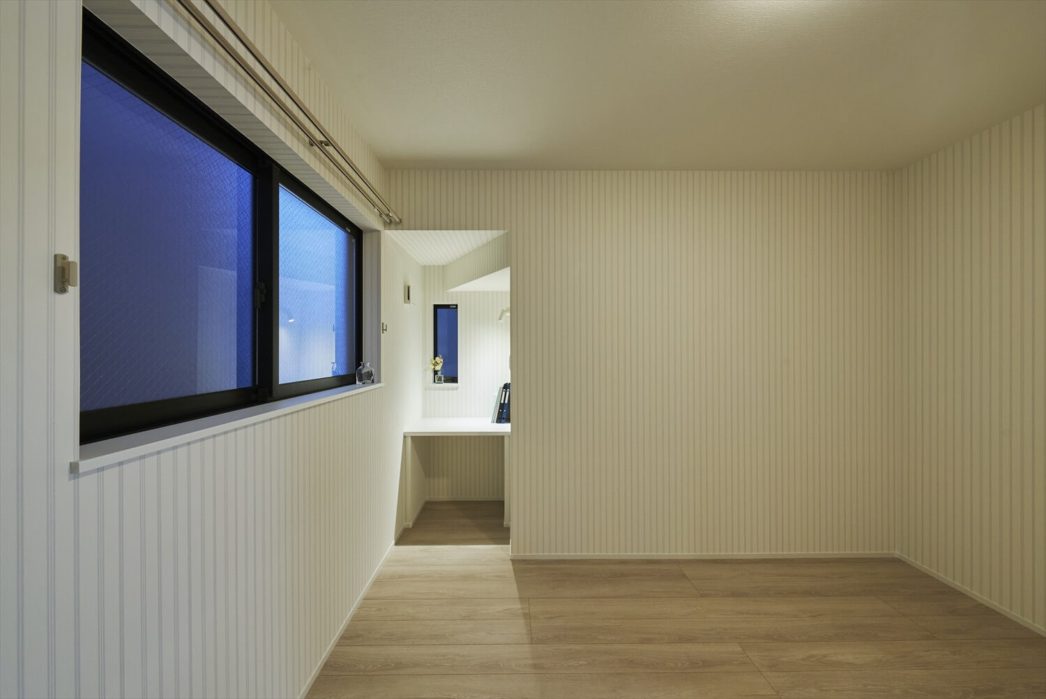 【店舗併用住宅】木造3階建て二世帯住宅のお家<br/>敷地28.18坪｜延床62.43坪｜耐火木造