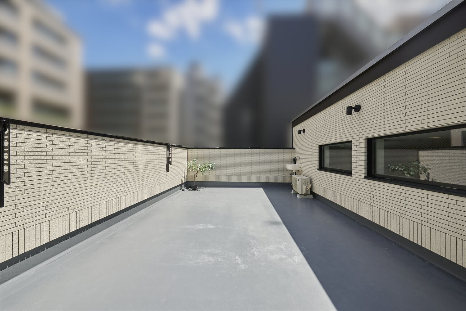 【店舗併用住宅】木造3階建て二世帯住宅のお家<br/>敷地28.18坪｜延床62.43坪｜耐火木造