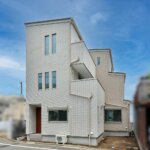 【耐火木造3階建て】分離型二世帯住宅の家<br/>敷地33.17坪｜延床51.12坪｜耐火木造
