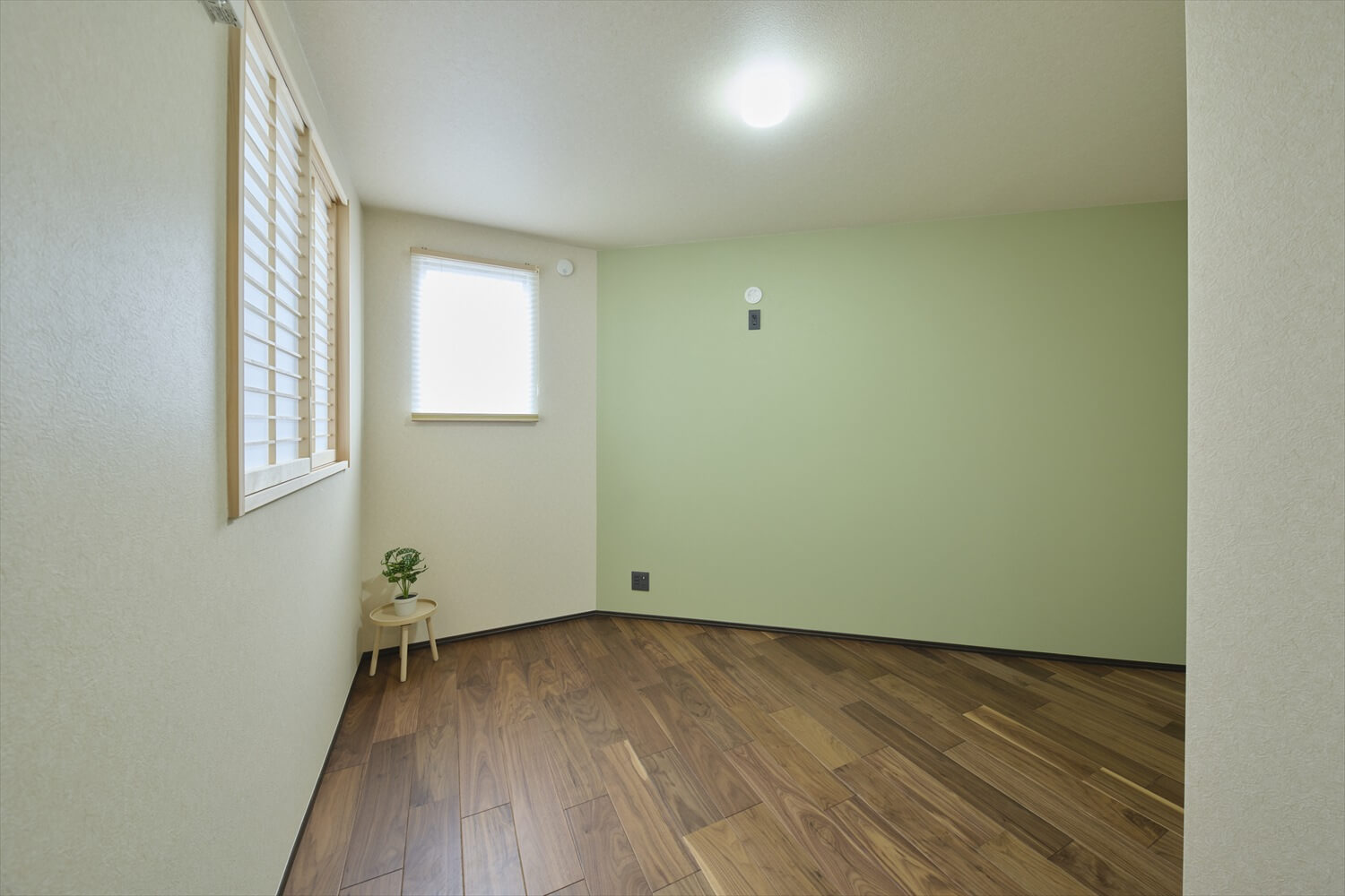 【木造3階建て】高低差のある変形地を最大活用した店舗併用住宅<br/>敷地41.65坪｜延床55.95坪