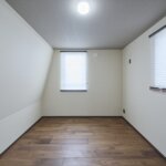 【木造3階建て】高低差のある変形地を最大活用した店舗併用住宅<br/>敷地41.65坪｜延床55.95坪