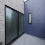 【木造3階建て】高低差のある変形地を最大活用した店舗併用住宅<br/>敷地41.65坪｜延床55.95坪