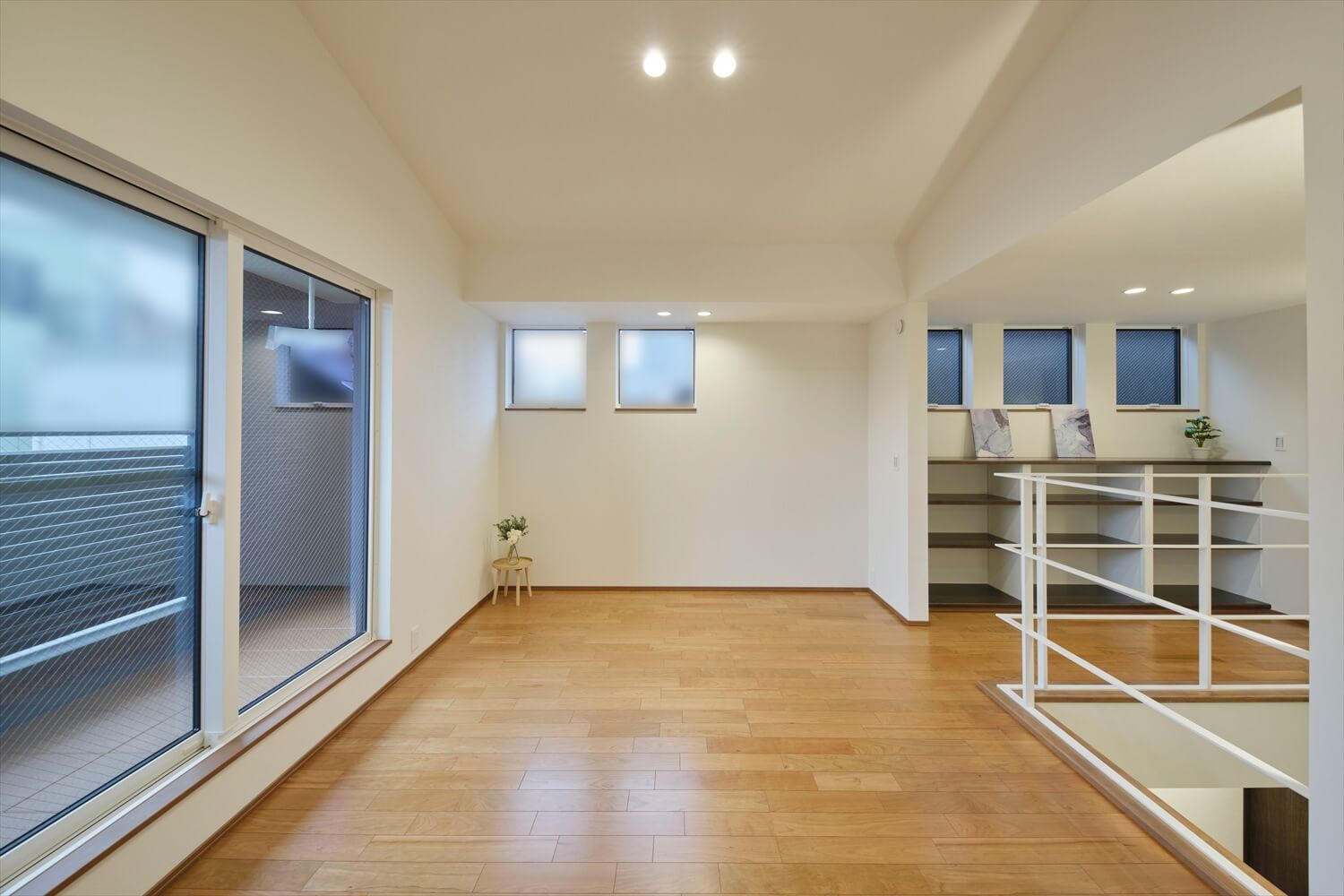 【木造3階建て】吹き抜け階段が主役の縦に広がる開放感あるお家<br/>敷地21.80坪｜延床41.73坪