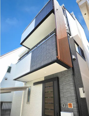 【3階建て屋上付き住宅】敷地31.9坪|延床40.6坪!「ただいま」が暖かい。家族団らんの工夫が随所に詰まった狭小住宅
